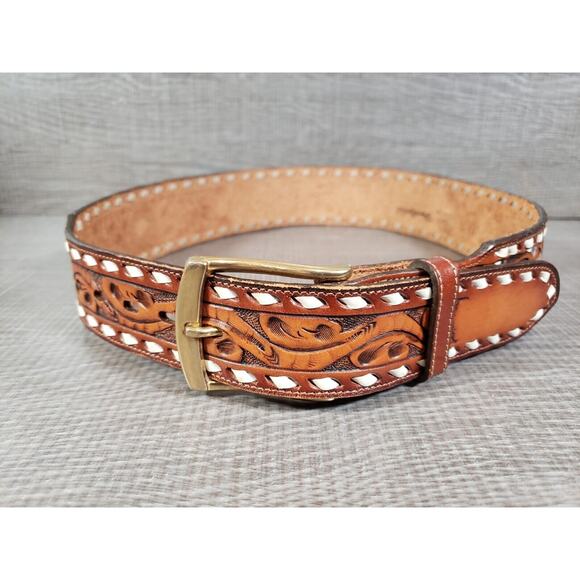 Vintage TONY LAMA Hand Tooled "PAT" LEATHER BELT - SIZE 28 - Made in USA - Picture 3 of 14